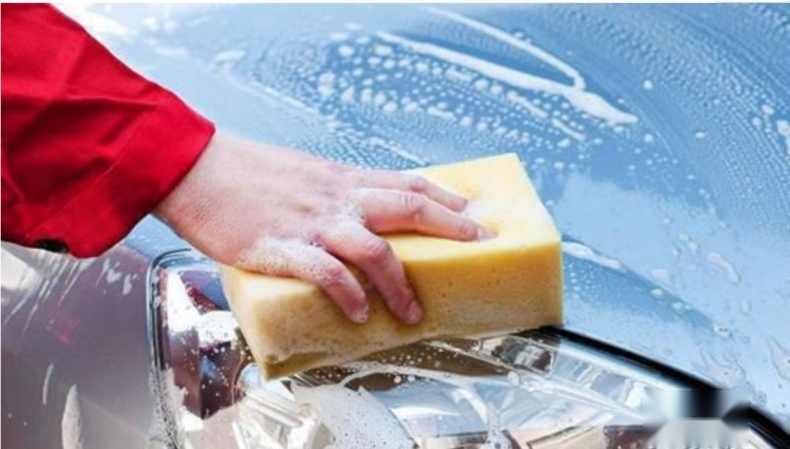 不伤手的洗洁精，真的会不伤车漆吗？