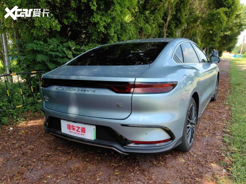 试驾比亚迪汉dm-i冠军版,买合资b级车90%都纠结它!