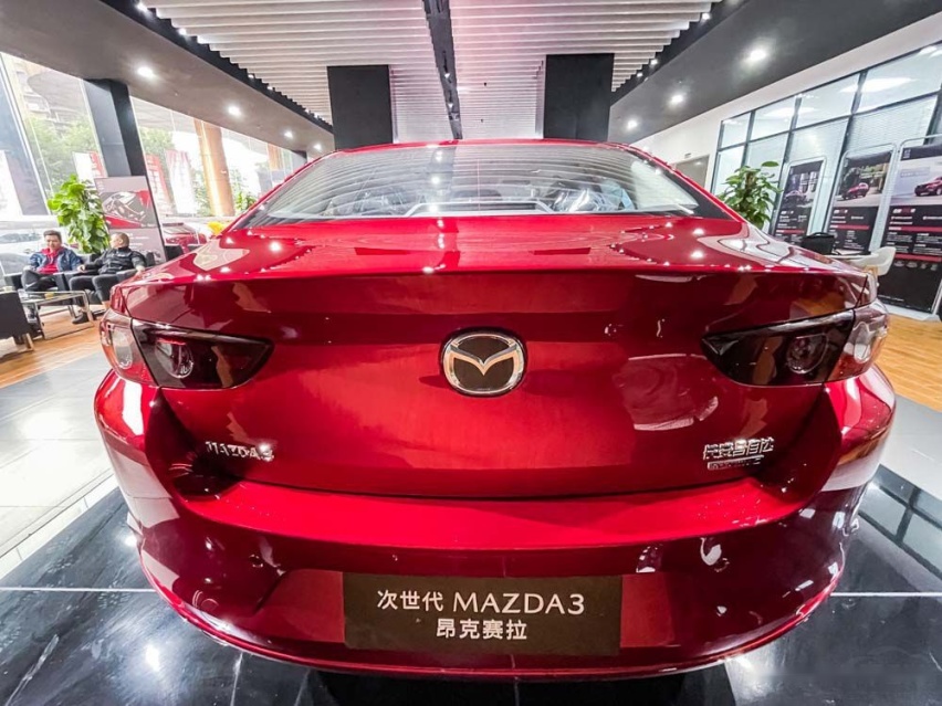 十一代思域还能继续YYDS吗？马自达3昂克赛拉表示不服