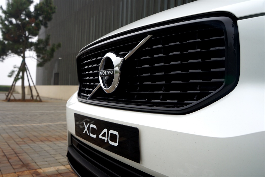试XC40 T5：忘记350牛米和8AT，我只想做格调的舔狗