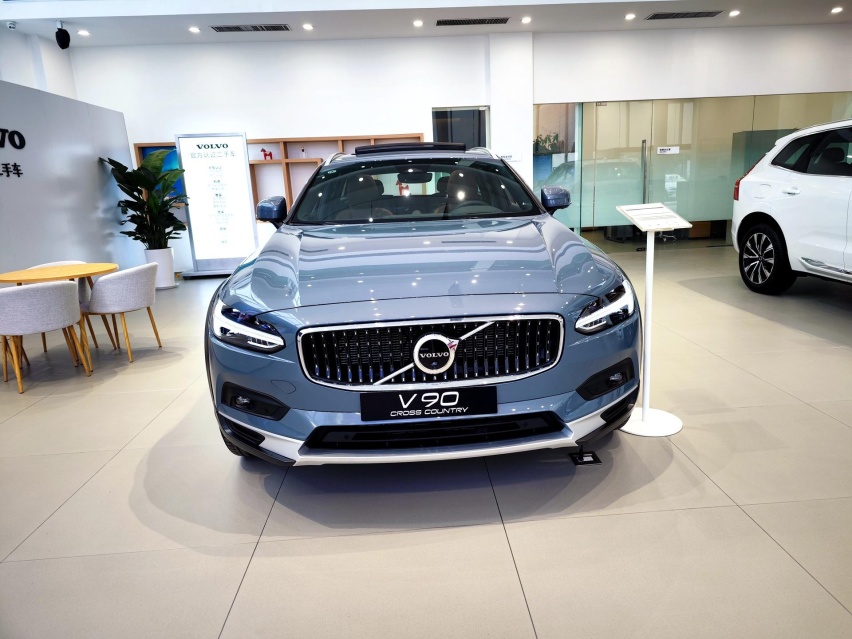 可能是最美旅行车？实拍体验沃尔沃V90 比SUV更实用