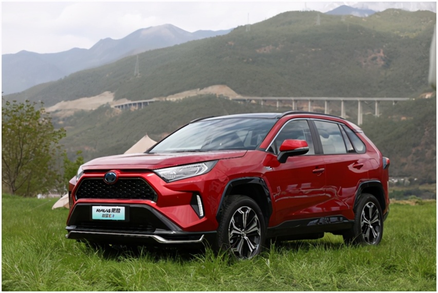 一汽丰田SUV家族再添猛将，RAV4荣放双擎E+上市