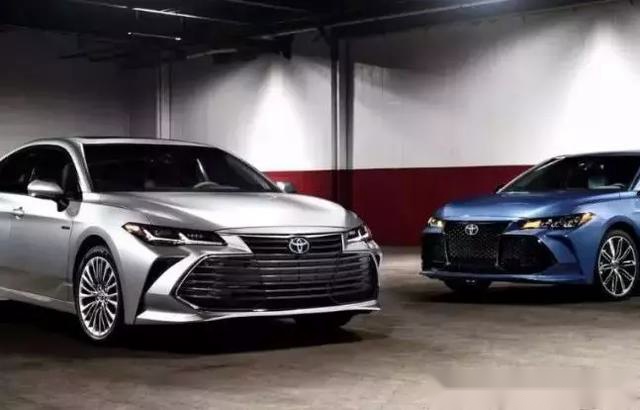 起步价或低于20万，搭载凯美瑞同款发动机的亚洲龙2.0版曝光