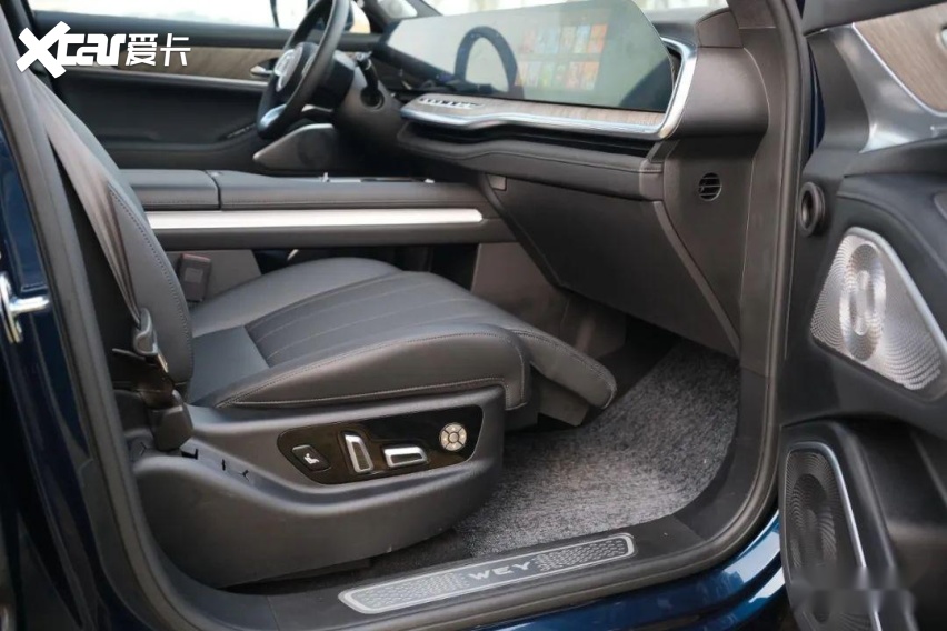 比理想l8更大,更舒适?实力派选手魏牌蓝山 dht-phev申请出战