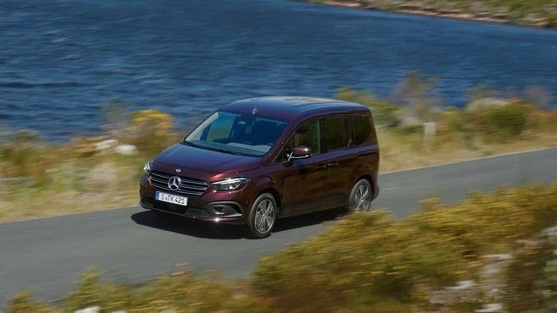 比奔驰A级还便宜的奔驰T级发布 紧凑MPV 1.3T/1.5T可选