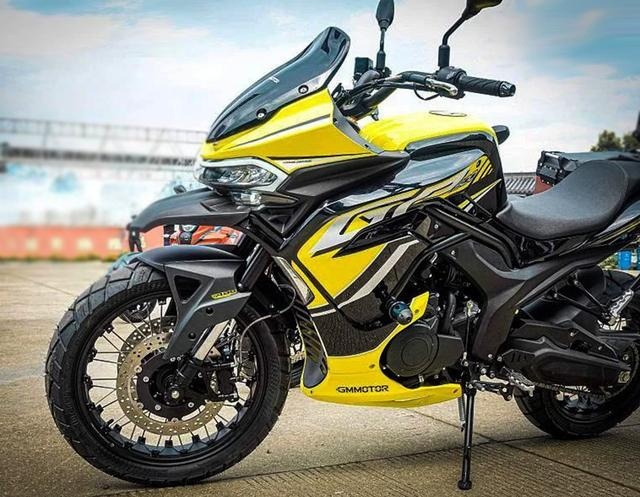吉利搅局摩托车市场，新车排量500cc，2.98万起，外观很优秀
