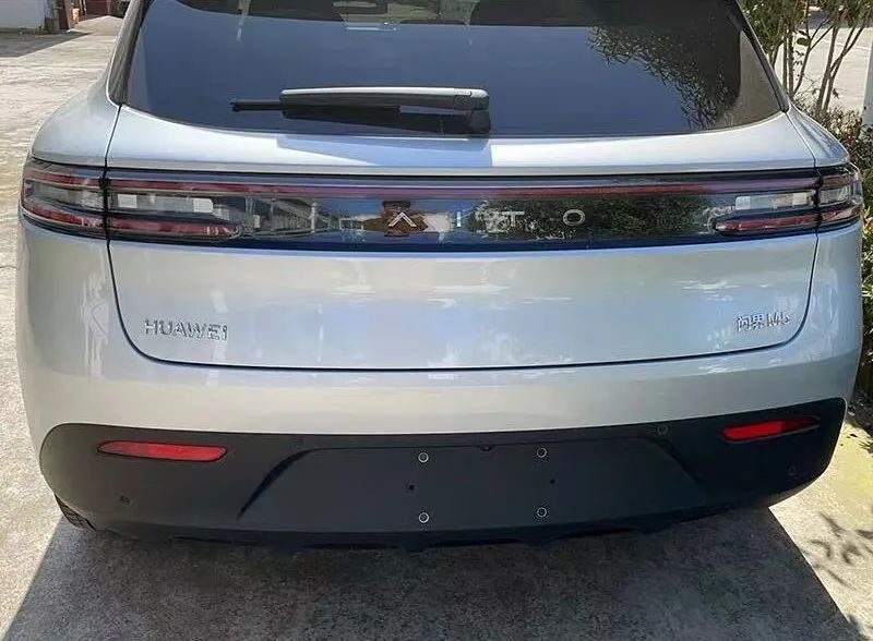 被华为加持的问界：逐梦还是短暂辉煌？