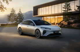 海豹08全球首秀 美学与科技双破局