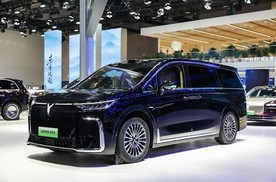 华为乾崑上车30万级MPV，岚图梦想家定义高端智能MPV新标杆