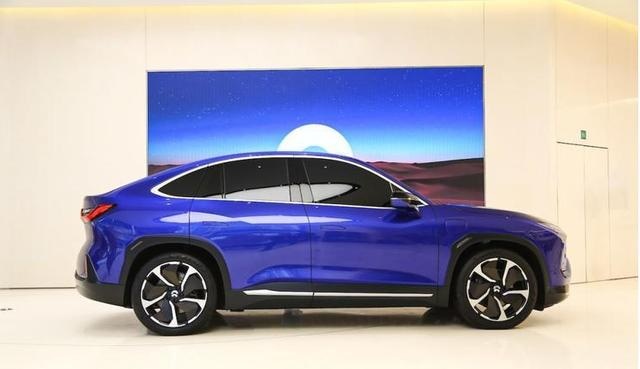 全新蔚来EC6震撼亮相！ 最大功率400KW 续航615km