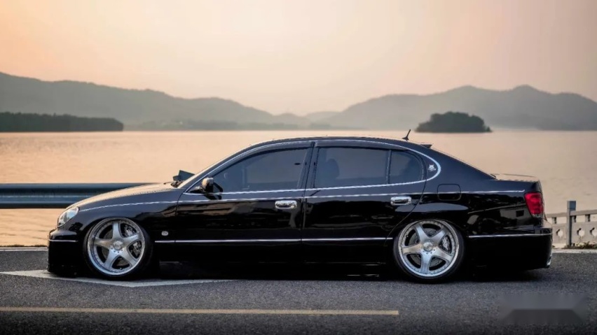 雷克萨斯GS300变身成