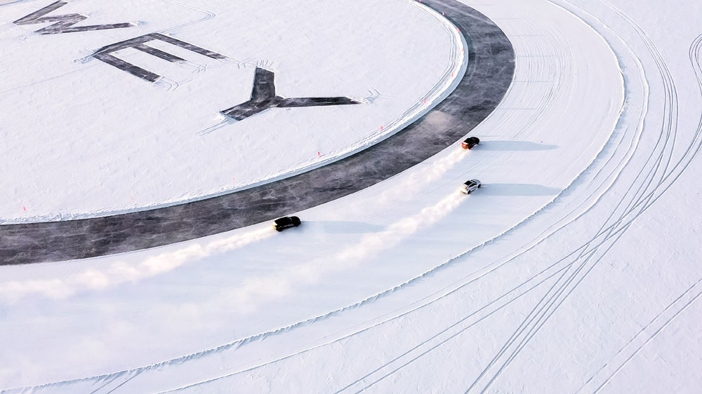 ����б�ѩ�{�� �����^�Ǝף�VV7 PHEVϵ�Ў���һ����ȫ