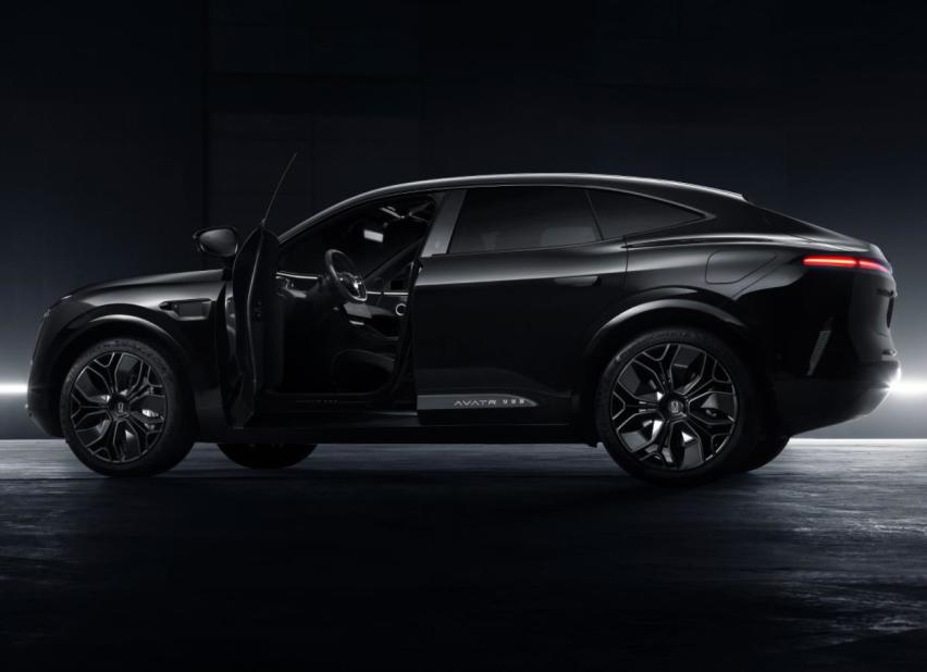 这款情感智能电动SUV，全球限量500台