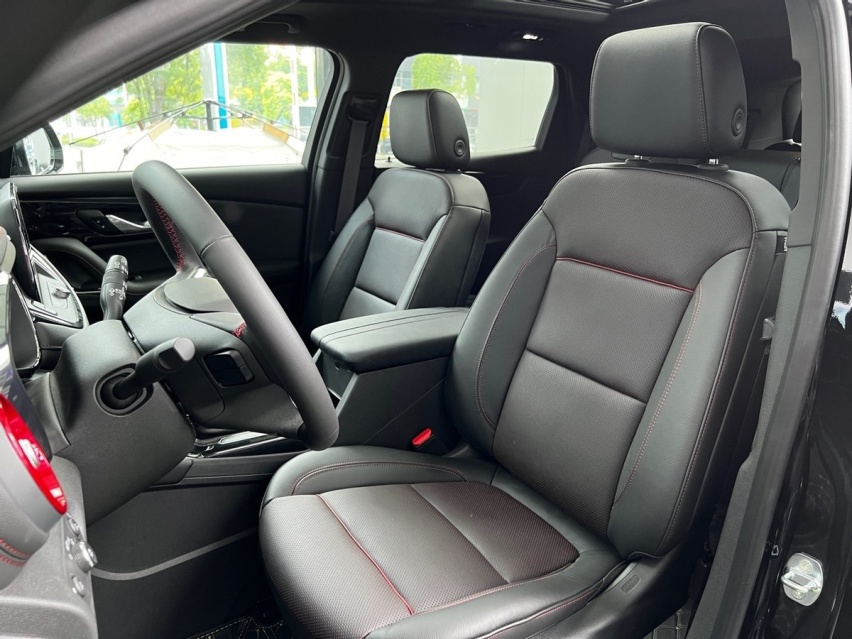 19.49万起合资中大型SUV，还是7座！ 探店2023款雪佛兰开拓者