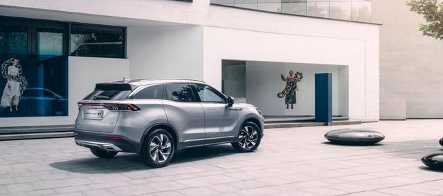 全身黑科技加持的BEIJING-X7能帮助北汽打一个翻身仗么