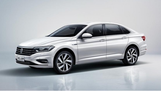 全系标配7气囊，2.0L+CVT，14万的亚洲狮值得买么？
