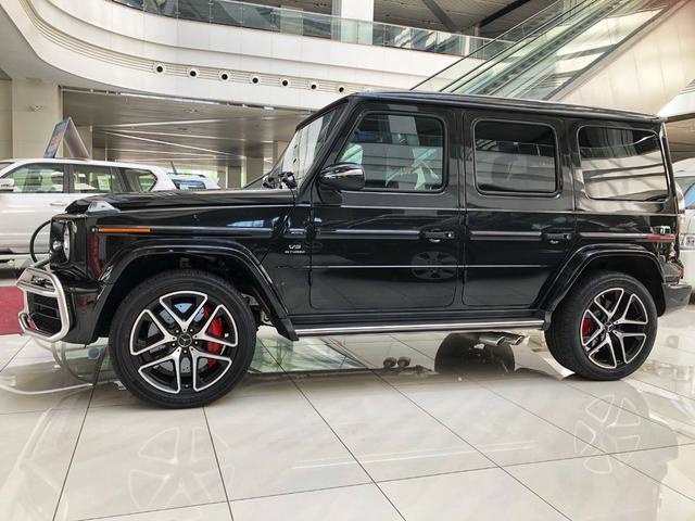 G63、添越和Urus你选哪个?