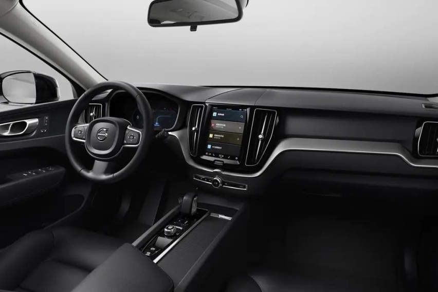 沃尔沃XC60上市不到1年，优惠十多万，“贱卖车”值得拥有吗？