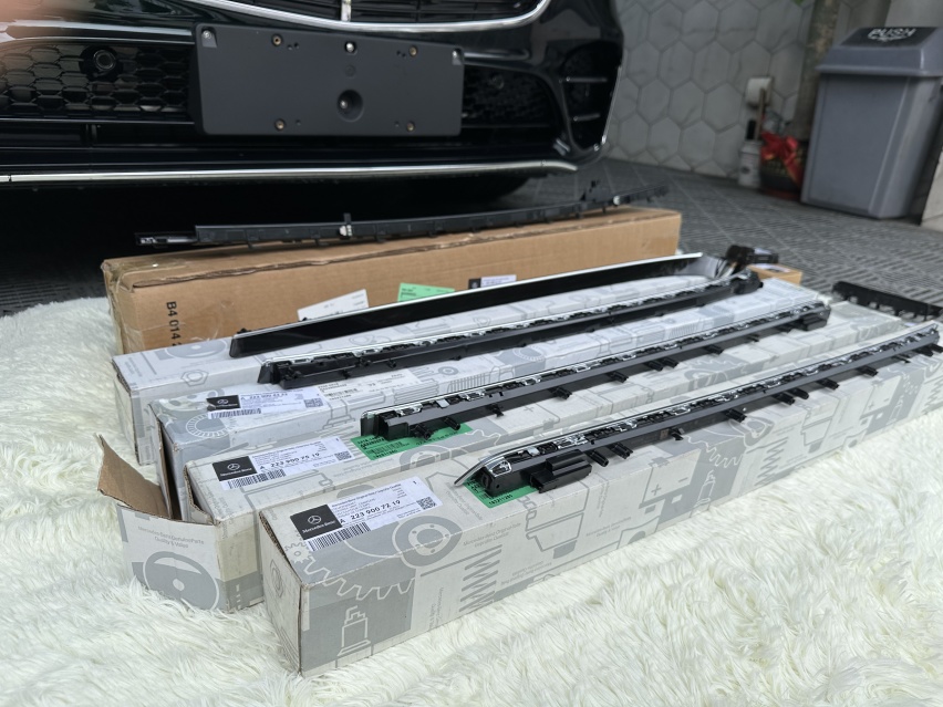 22款奔驰S450升级原厂主动环境氛围灯是什么样体验