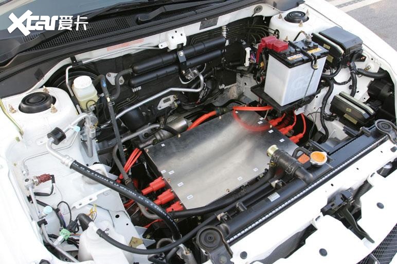 这个"油改电"作品并不是简单地讲发动机替换成电动机,而是直到目前还