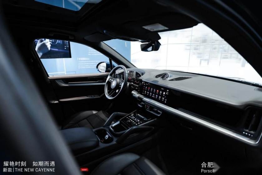 卉眼识车|耀艳时刻 如期而遇保时捷新款 Cayenne 私享品鉴会
