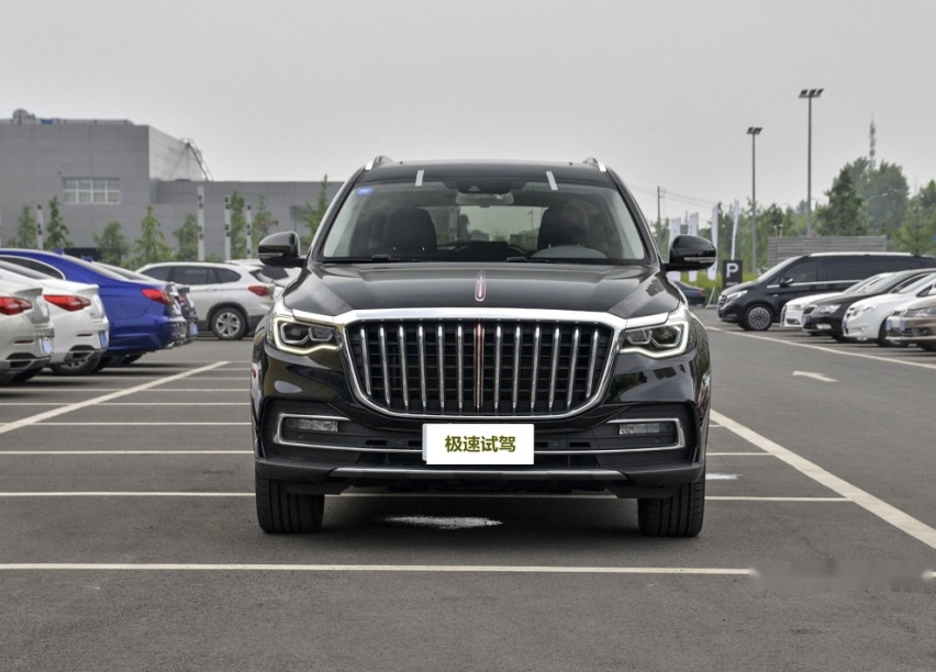 3.0T+V6机械增压发动机，轴距超3米，红旗HS7了解一下