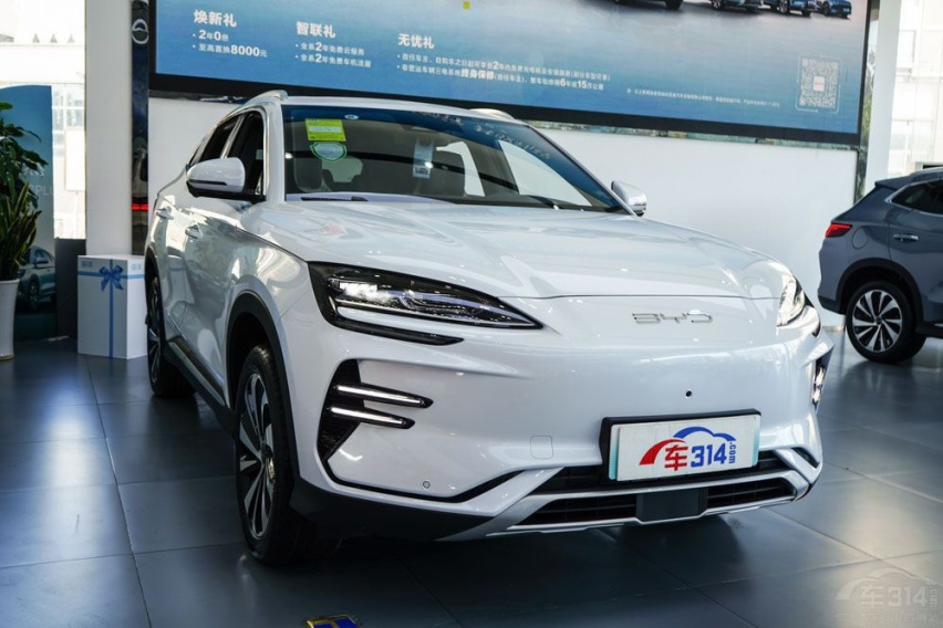 阿尔法T5重新定义新一代家车应有的模样