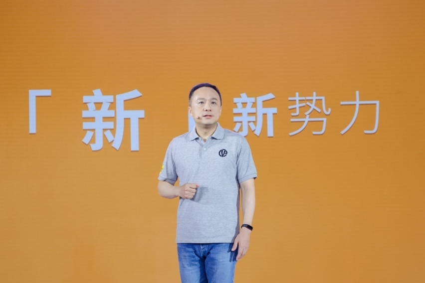 开创全新造车理念 402km续航的五门四座小车 仅5.98万起！