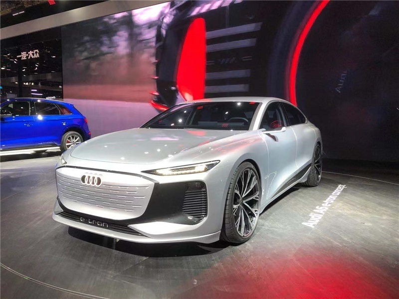 一汽奥迪带来26款车，Q5L、A6纯电概念车最值得看