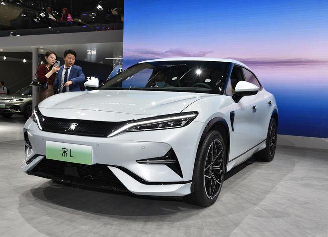 价格相差100元！18.99万起的小鹏G6和18.98万起的宋L如何选
