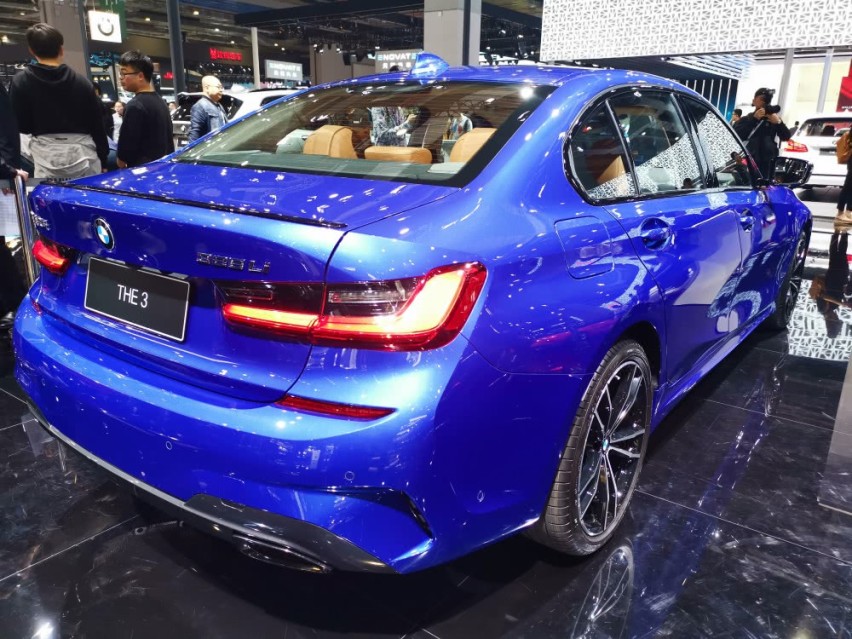 2019上海车展：实拍全新宝马3系  C级和A4L要小心了！
