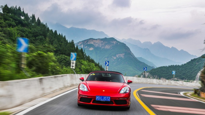 ​梦想并非遥不可及 试驾保时捷718 Boxster S