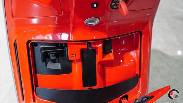 新车|36800元纯正意式复古踏板Lambretta G350钢制车身