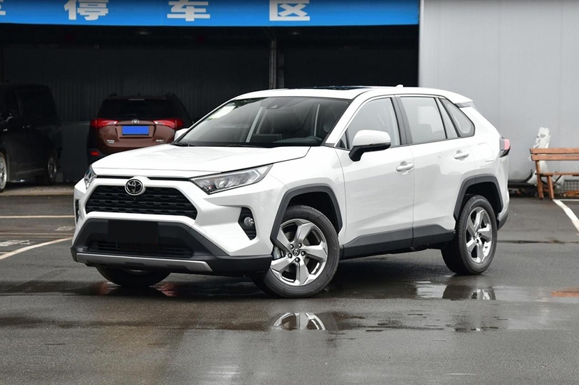 师出同门却性格迥异 买谁更划算？威兰达对比RAV4荣放