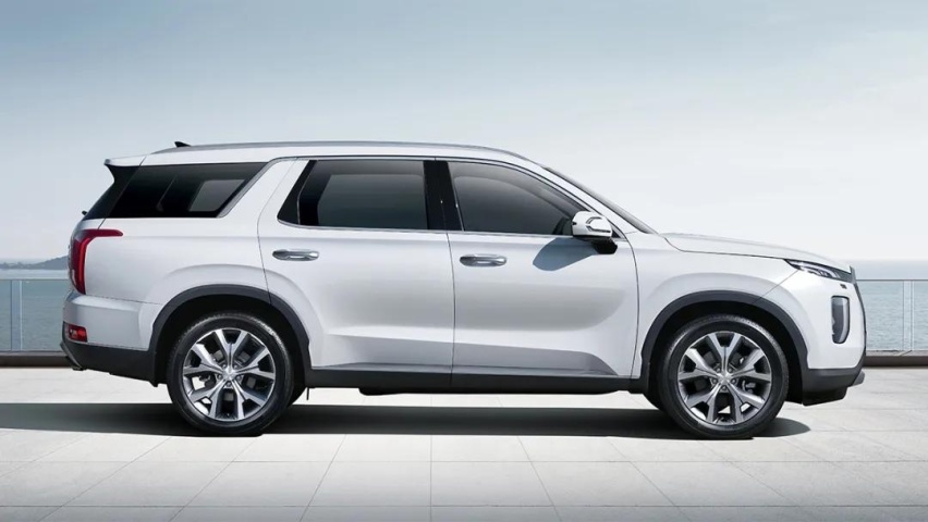 7座空间3.5L V6动力,现代狠起来,理想ONE最有压力?