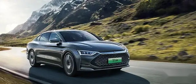 比亚迪汉力压奥迪A6L、奔驰E级，豪夺中大型轿车上险量亚军