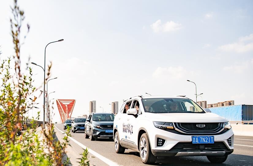 什么样的“大大大”SUV才能装下一家人的“幸福”？