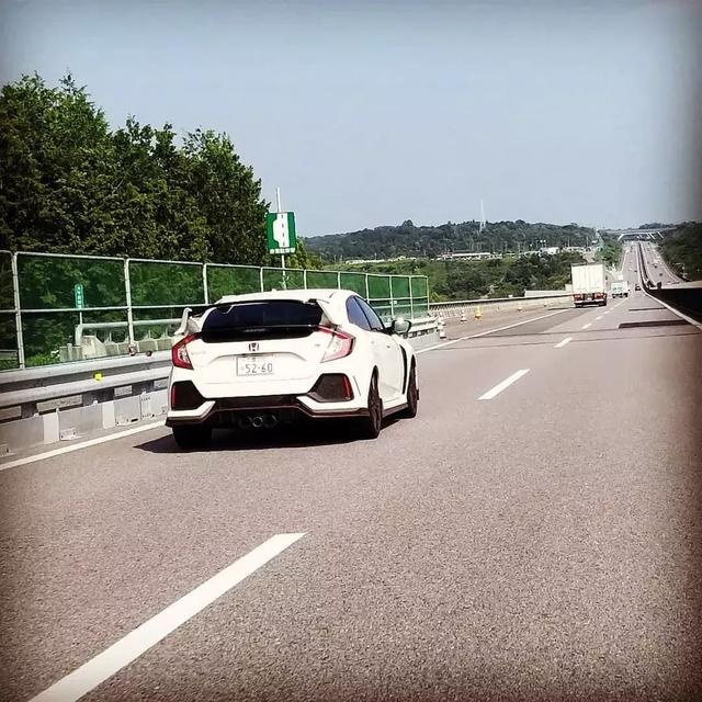 高速路上闹肚子,究竟是怎样的一种绝望体验?
