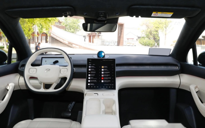 蔚来ES6智能电动全能SUV，搭载固特异e锐乘轮胎