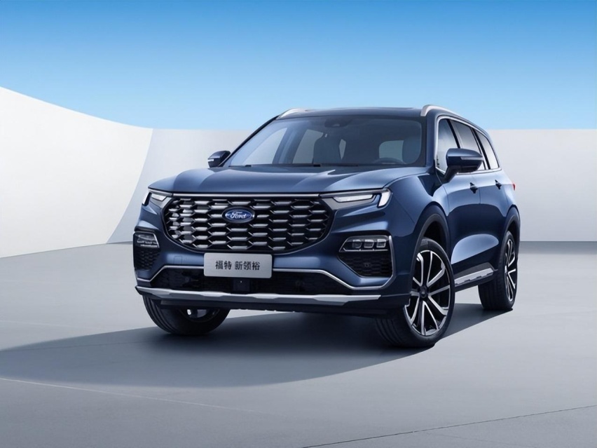 2/2/3三排大七座宽SUV，福特新领裕震撼上市