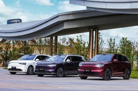 试驾问界三款旗舰：中国新豪华，不止于配置堆砌