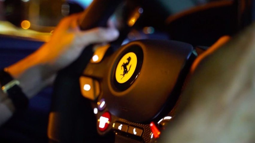 深不可测：约翰王深度试驾法拉利GTC4Lusso T