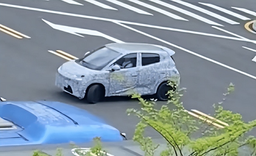 可能下月就亮相！比海豚更小更便宜，疑似比亚迪海鸥谍照曝光
