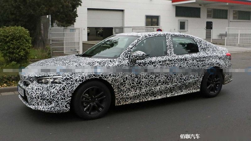 2022-honda-civic-sedan-spy-photos (2).jpg