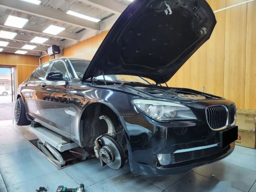 改装8万、修车11万的宝马740Li，改装费用全是车主老婆出的？