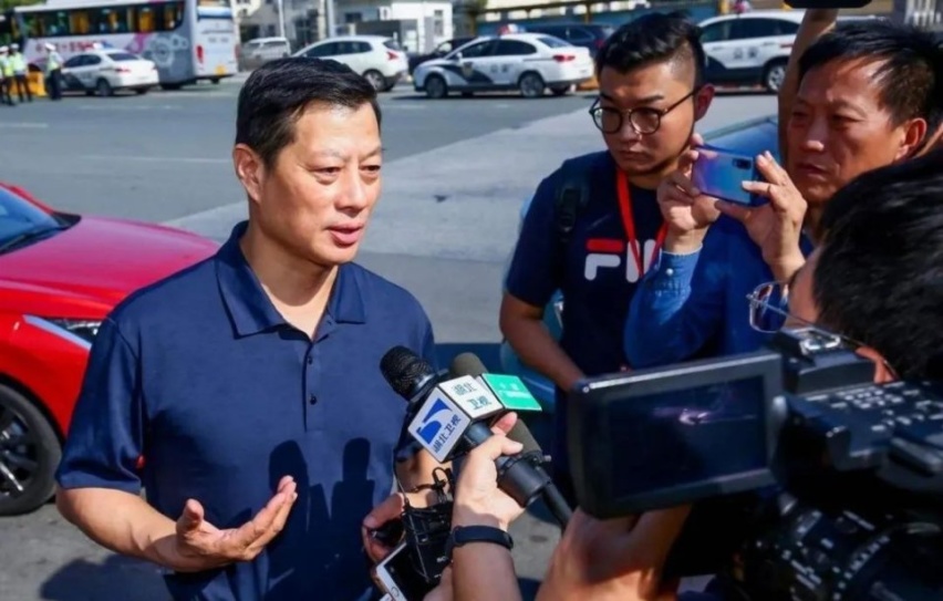 岚图箭在弦上，别沦为竺延风的政绩工程和又一个“东风一号”