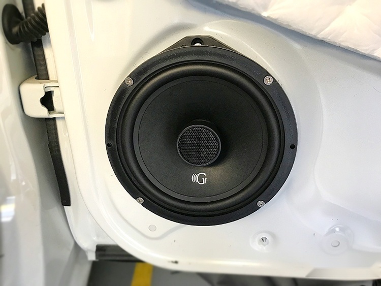 惠州惠车坊飞度GK5音响改装黄金声学，四门隔音作业