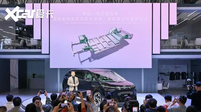 超智驾大七座小鹏X9，38.8万元起广州车展抢先预售
