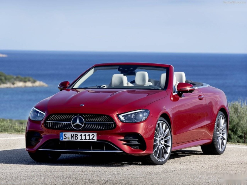 Mercedes-Benz-E-Class_Cabriolet-2021-1280-03.jpg