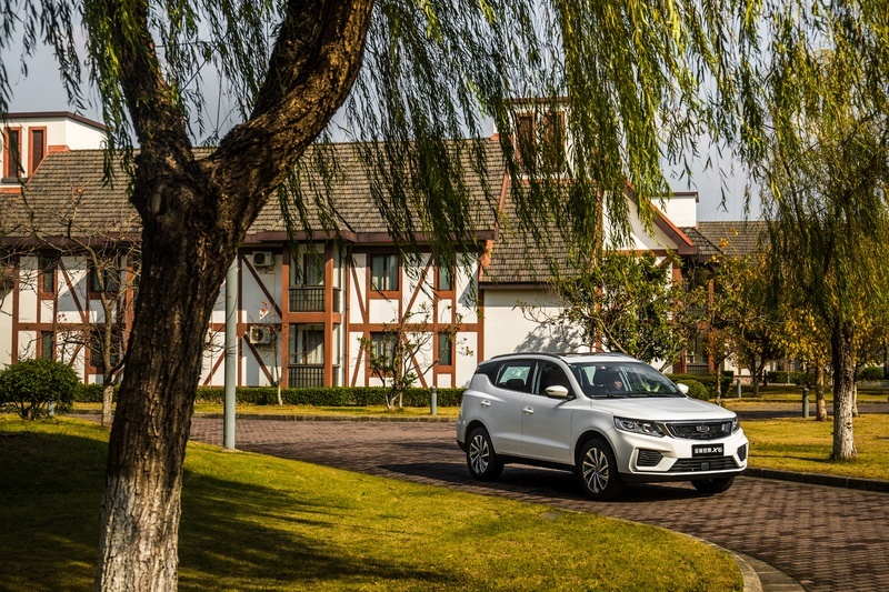 想要颜值高，配置高的10万元紧凑级SUV，这4款2019新车